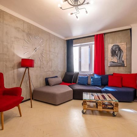 Modern , Spacious 2Br Apartment In Top Center Sofya Dış mekan fotoğraf