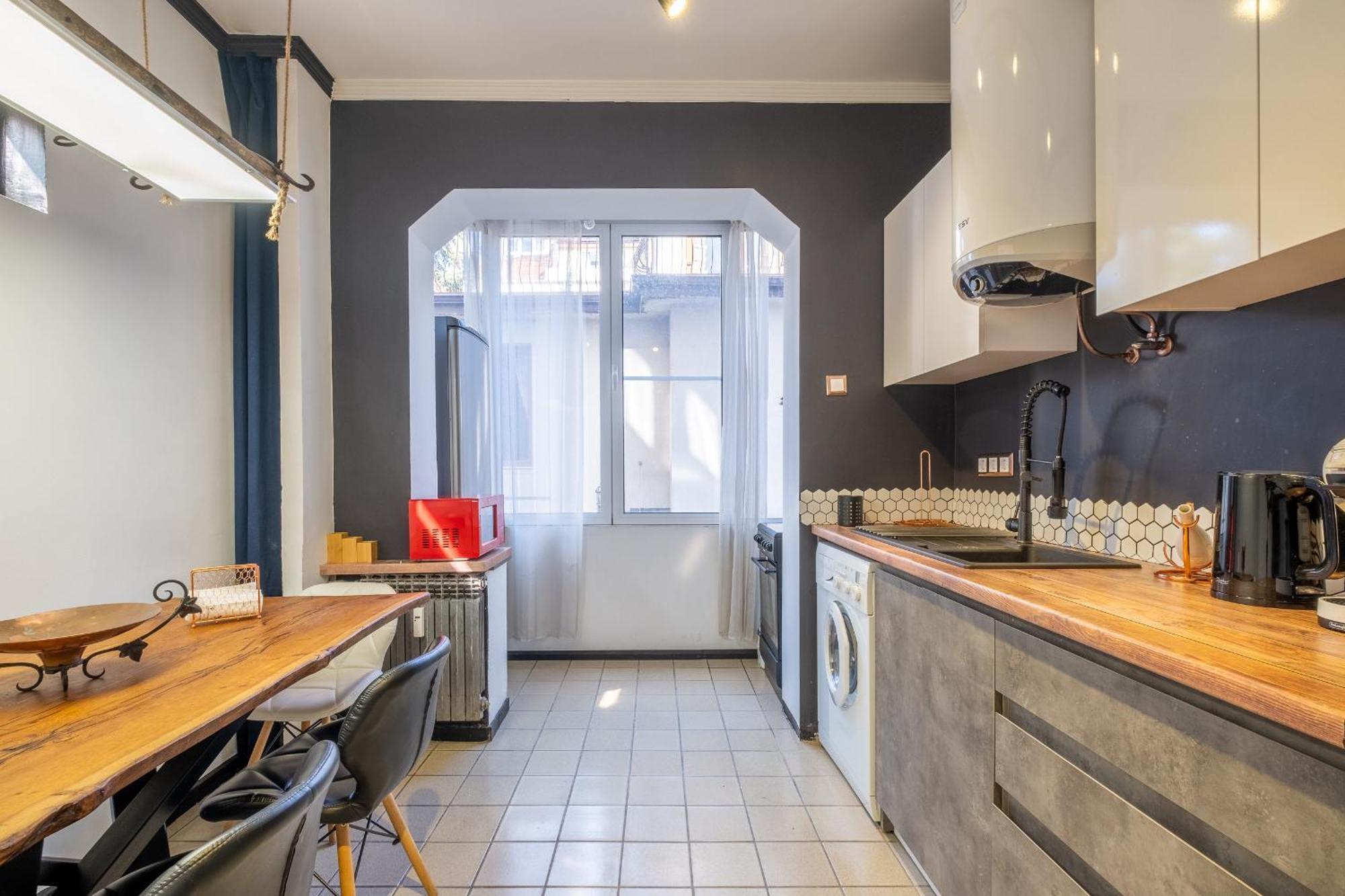 Modern , Spacious 2Br Apartment In Top Center Sofya Dış mekan fotoğraf