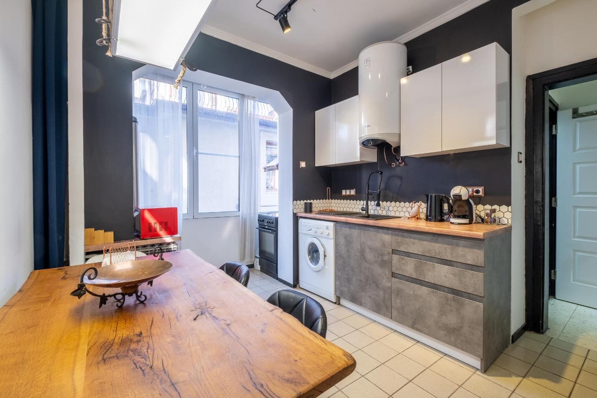 Modern , Spacious 2Br Apartment In Top Center Sofya Dış mekan fotoğraf