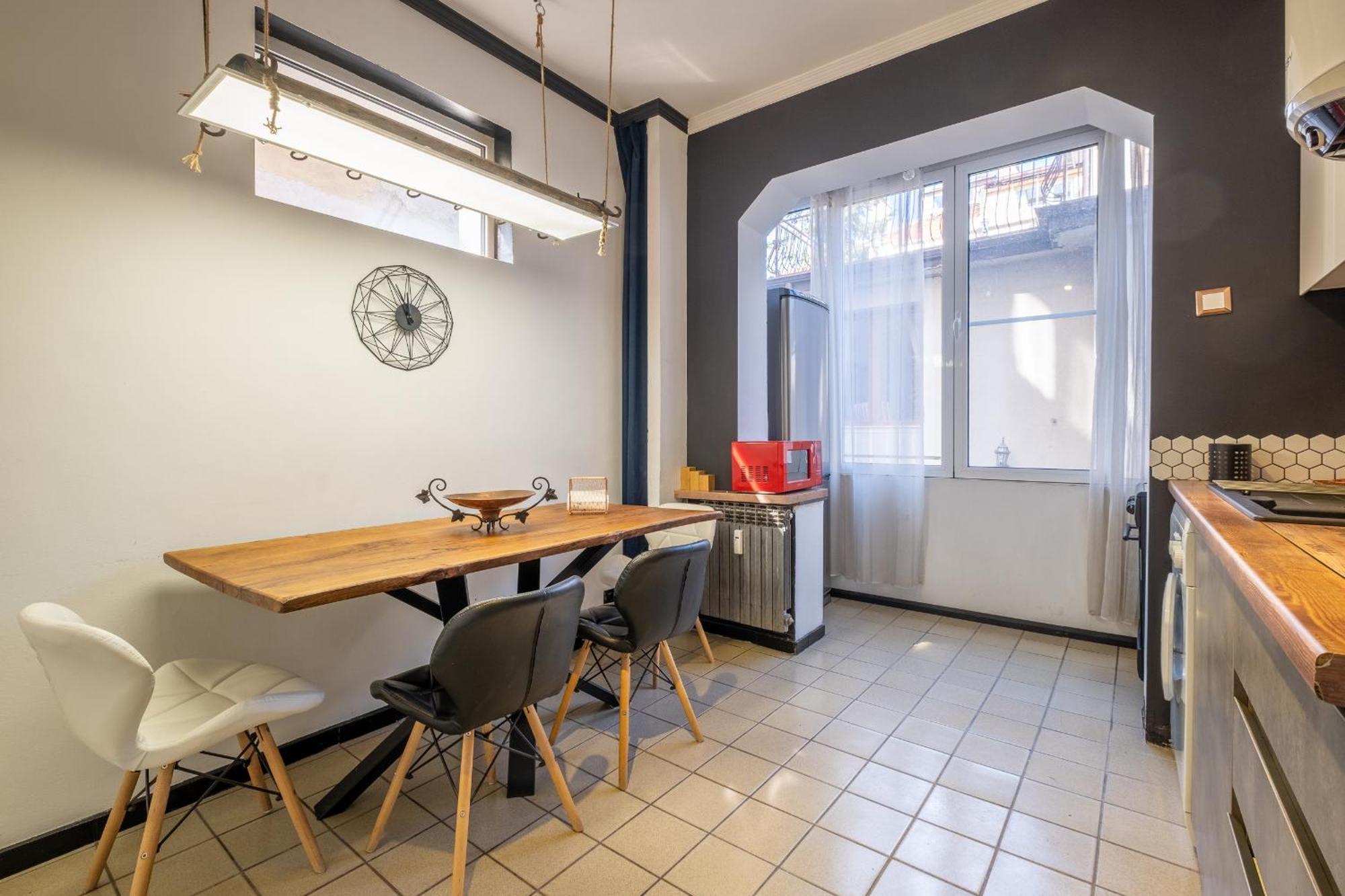 Modern , Spacious 2Br Apartment In Top Center Sofya Dış mekan fotoğraf