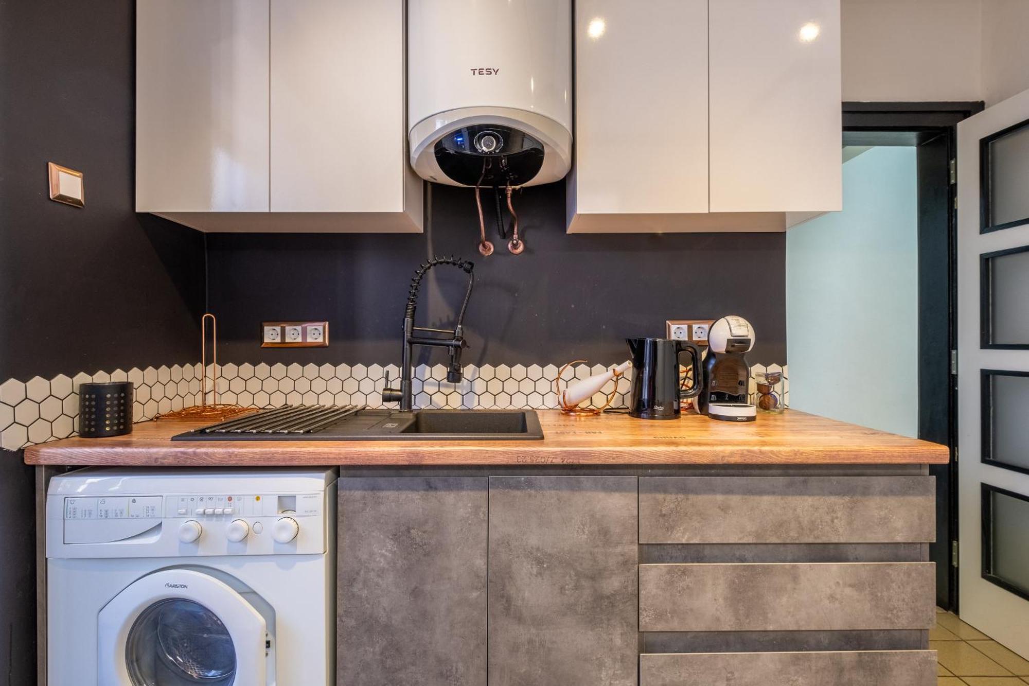 Modern , Spacious 2Br Apartment In Top Center Sofya Dış mekan fotoğraf